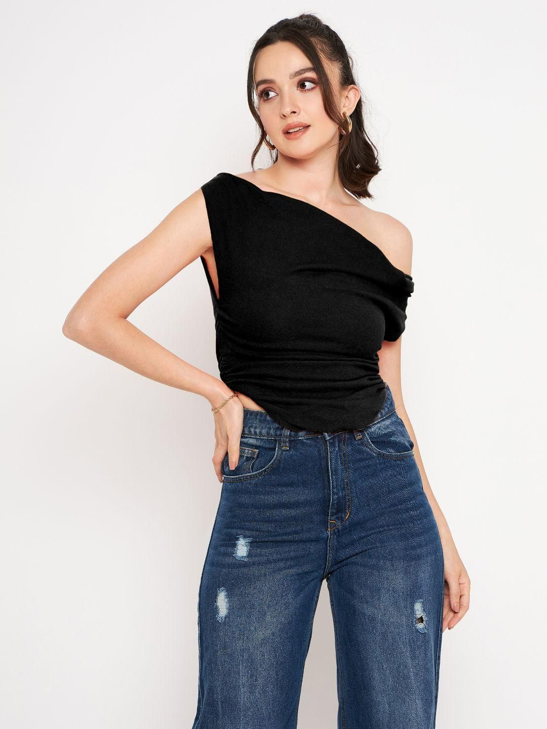 Stretchable Polyester Round Neck Sleeveless Crop Top